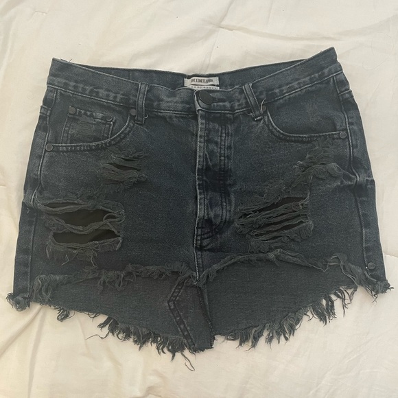Aritzia - One Teaspoon junk yard distressed skirt in Black Oak Size 6 - Picture 5 of 11